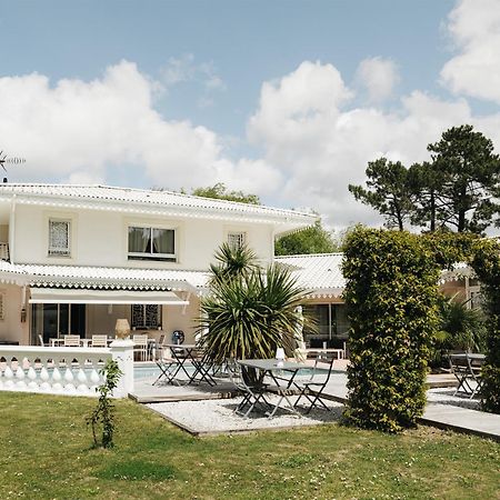 Chambres D'Hotes Villa La Louisiane อาเรส ภายนอก รูปภาพ