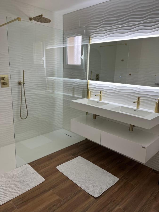 Chambres D'Hotes Villa La Louisiane อาเรส ภายนอก รูปภาพ