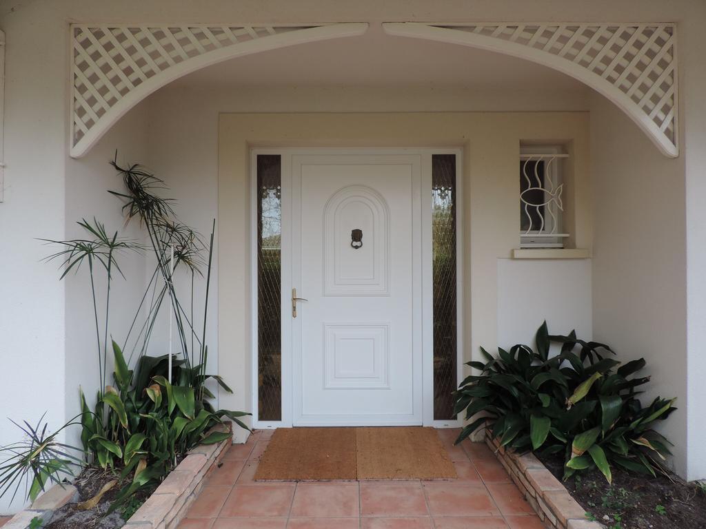 Chambres D'Hotes Villa La Louisiane อาเรส ภายนอก รูปภาพ